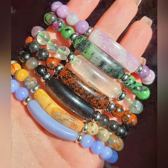 Hand Crafted Jewelry - Genuine Crystal Beaded Bangle Stretch Bracelet Agate Quartz Obsidian Ruby Gem